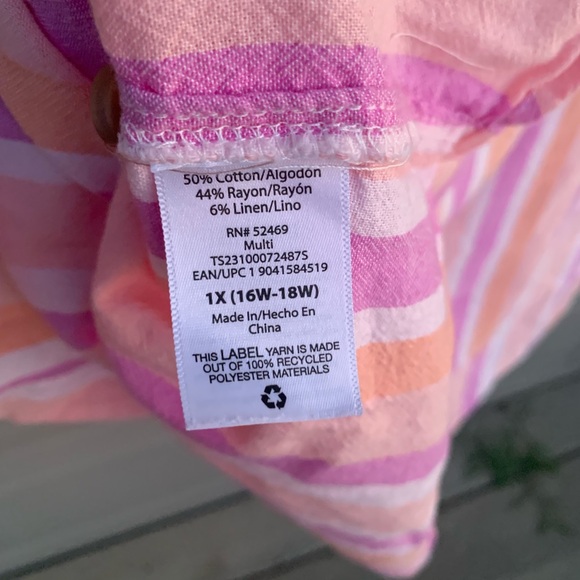 terra & sky 🌷 1X size women short sleeve blouse - Picture 6 of 6